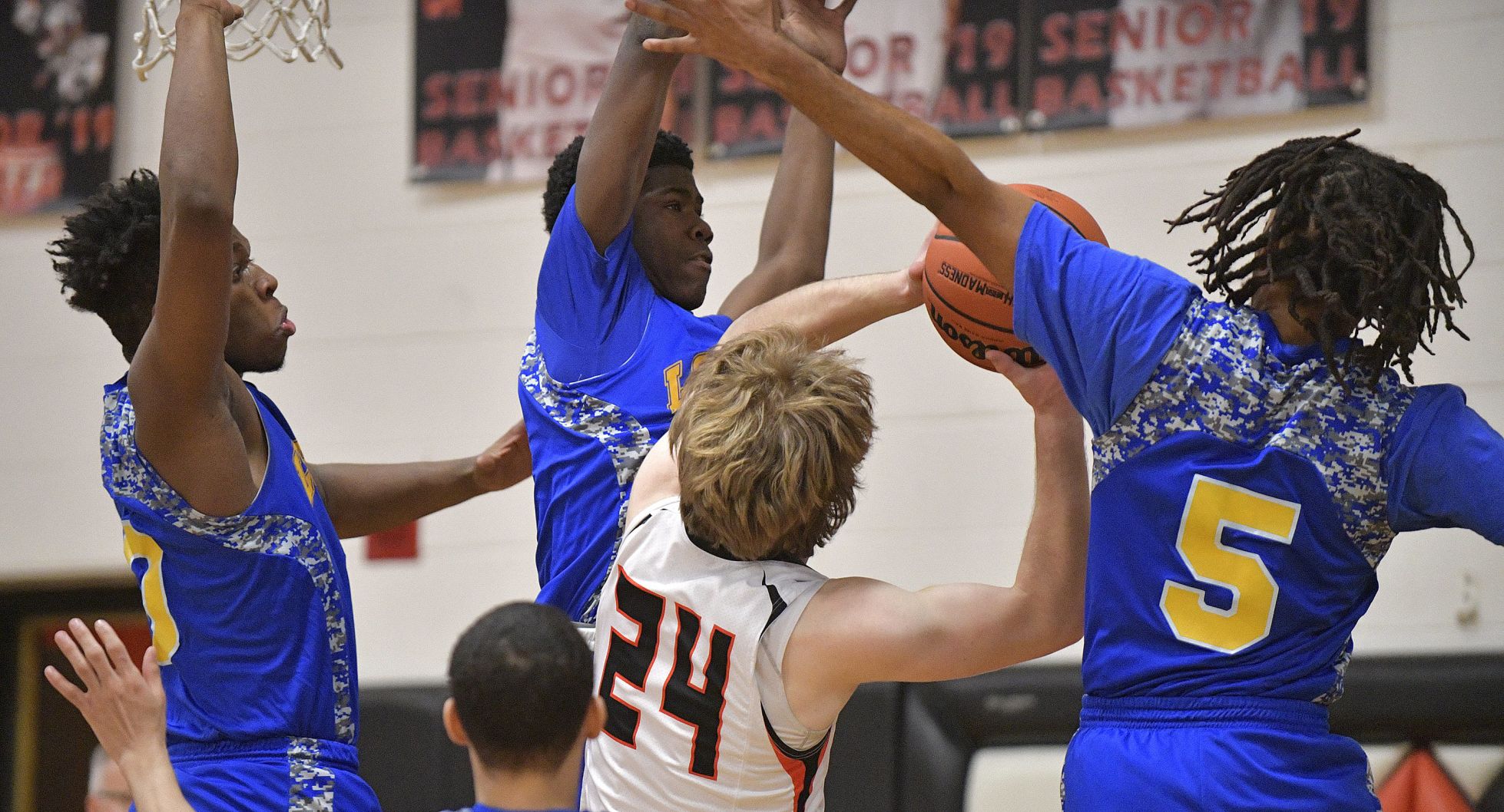 Marissa vs Lovejoy in a Class 1A boys regional basketball game